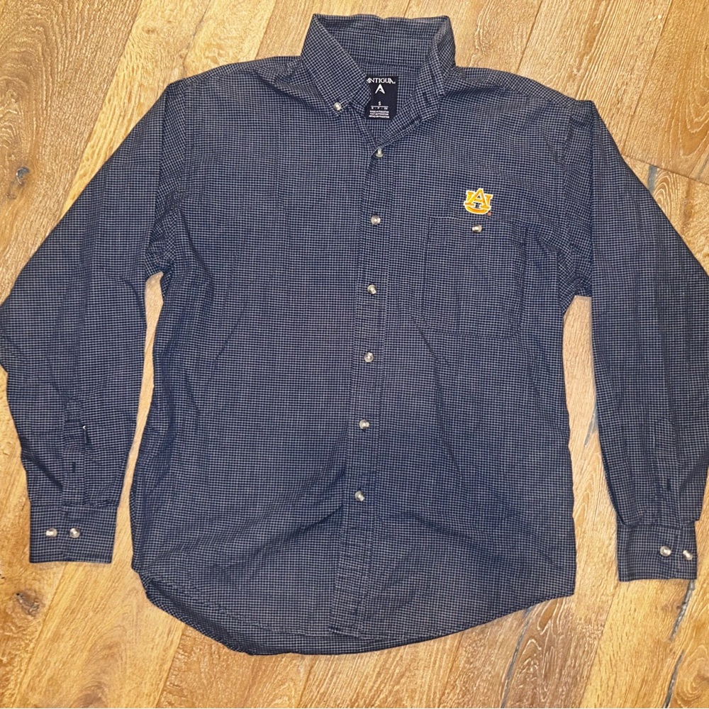 Antigua Blue Casual Button Down Shirt with Adjustable Cuffs